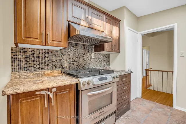 Additional image 20 of 29 Cornerbrook Dr