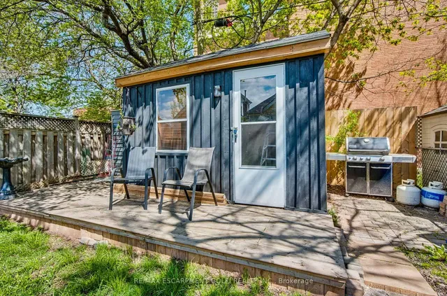 Additional image 38 of 145 Newlands Ave