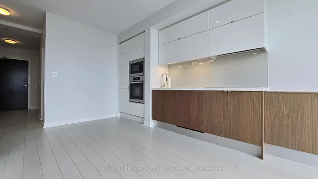 Additional image 15 of 21 Iceboat Terr Unit ph01