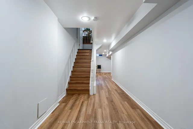 Additional image 38 of 83 Foxborough Dr