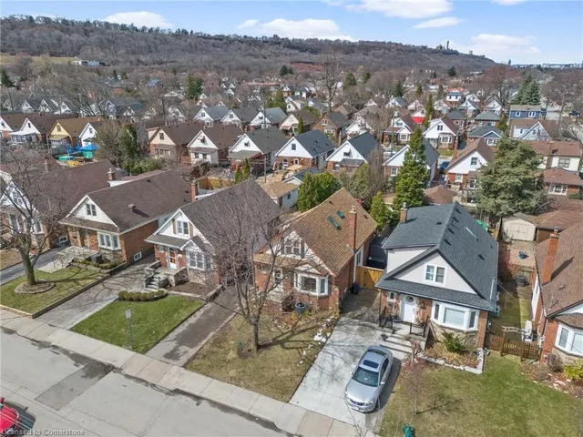 Additional image 40 of 174 Huxley Ave