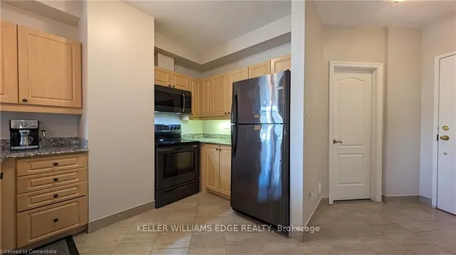 Additional image 9 of 135 James St Unit 115