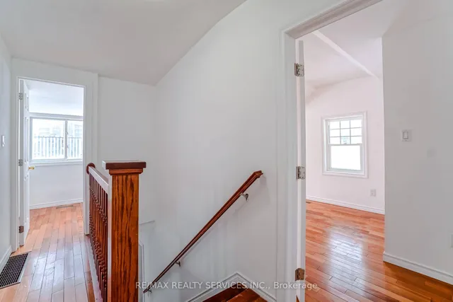 Additional image 30 of 6 Trueman St
