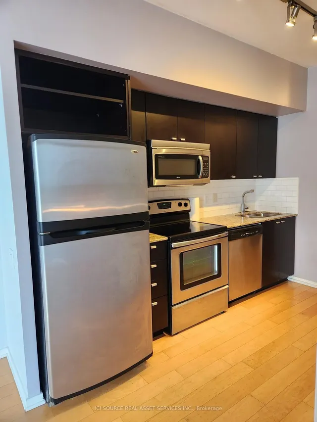 Additional image 6 of 103 The Queensway N/A Unit 311