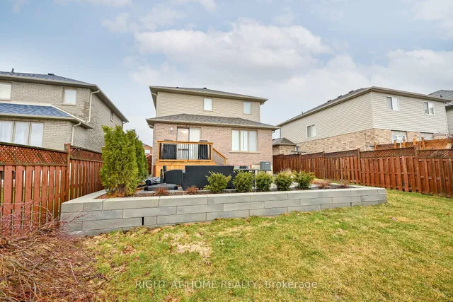 Additional image 42 of 27 Turquoise Dr