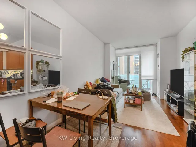 Additional image 5 of 1121 Bay St Unit 1201