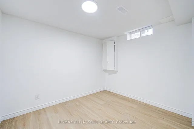 Additional image 43 of 158 Ingleton Blvd