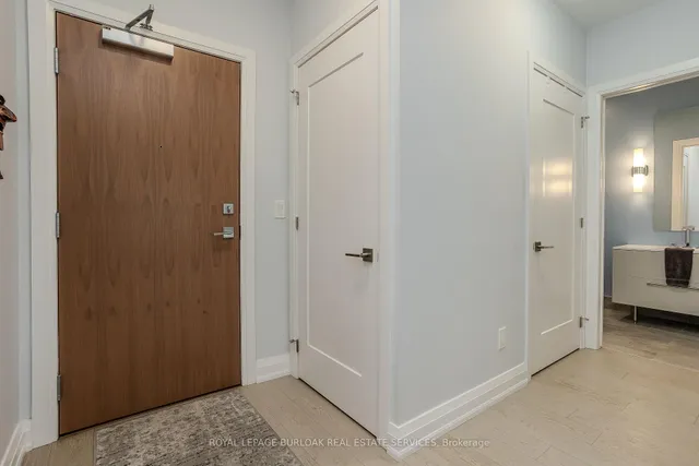 Additional image 10 of 1441 Elgin St Unit 302