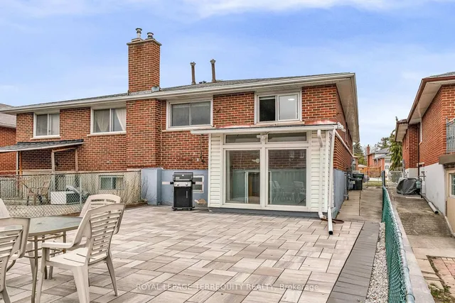 Additional image 33 of 15 Madonna Gdns