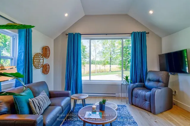 Additional image 16 of 1748 Centre Rd