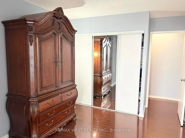 Additional image 12 of 8 Lisa St Unit 2506