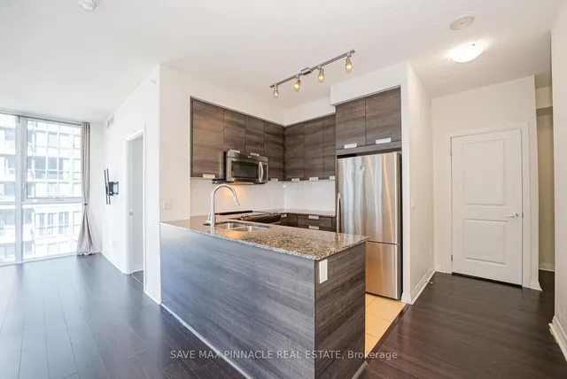 Additional image 10 of 75 Eglinton Ave Unit 509