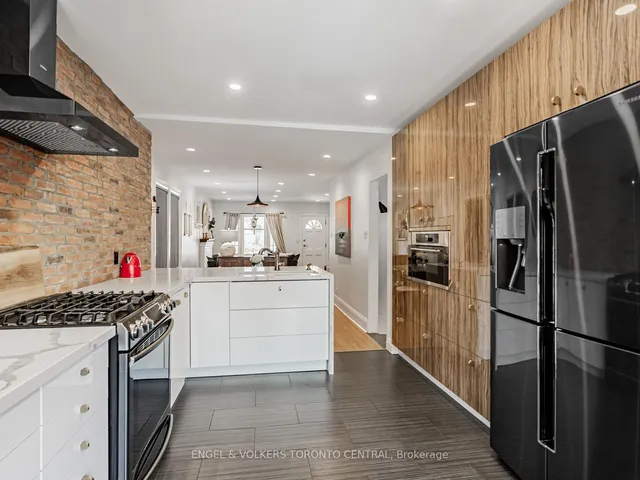 Additional image 4 of 54 Winona Dr