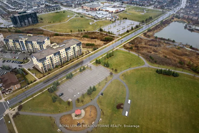 Additional image 3 of 1421 Costigan Rd Unit 306