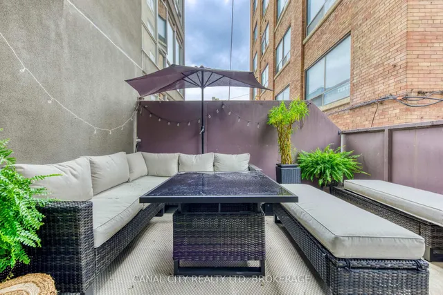 Additional image 30 of 36 CHARLOTTE St Unit 201