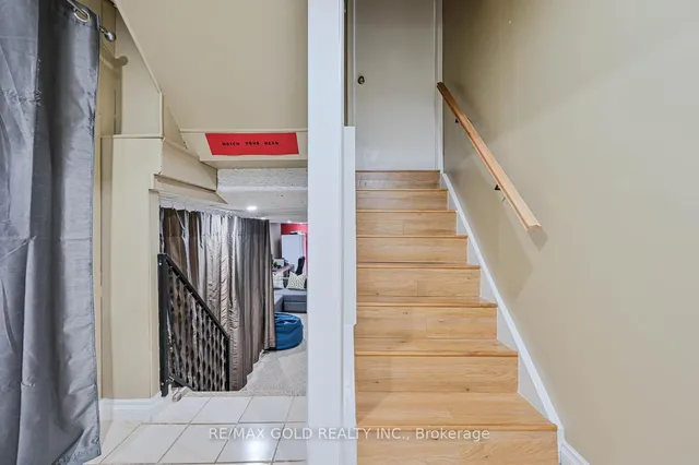 Additional image 21 of 10 Cupola Crt