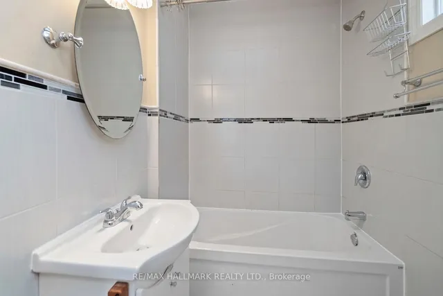 Additional image 8 of 72 Gray Ave