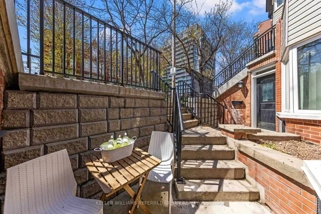 Additional image 4 of 39 Tecumseth St Unit 45A