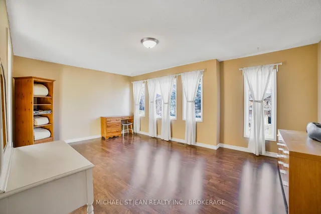 Additional image 19 of 130 Huntingwood Ave