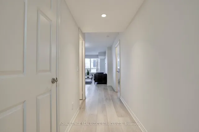 Additional image 6 of 5233 Dundas St Unit 1829