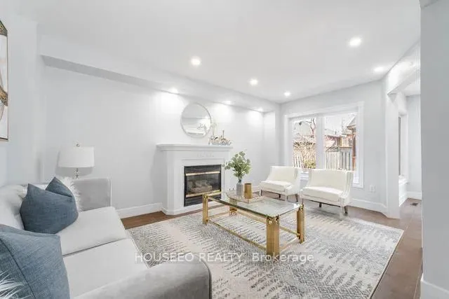 Additional image 9 of 23 Fenflower Crt