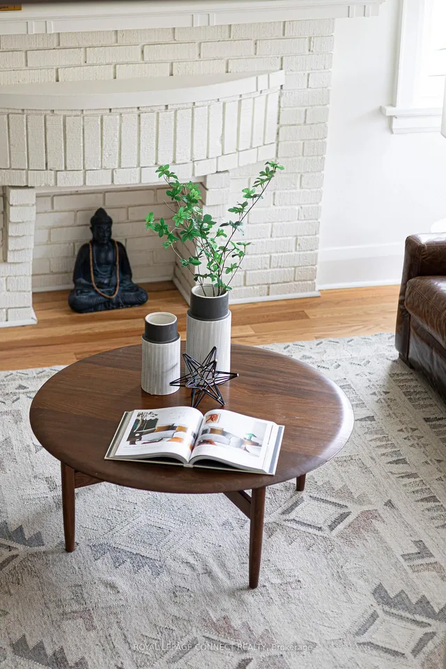 Additional image 8 of 379 Quebec Ave