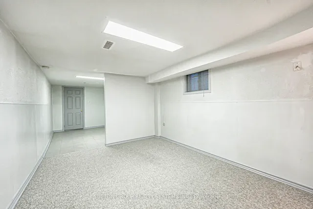 Additional image 34 of 171 Christie St