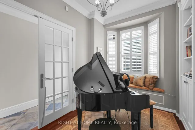 Additional image 4 of 636 Wellington St