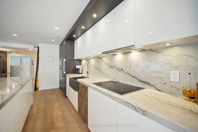 Additional image 33 of 480 Queens Quay Unit 601