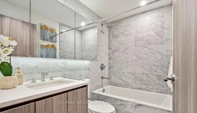 Additional image 6 of 95 Mcmahon Dr Unit 1607