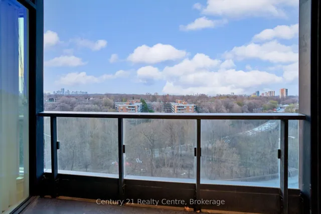 Additional image 31 of 585 Bloor St E . St Unit 524