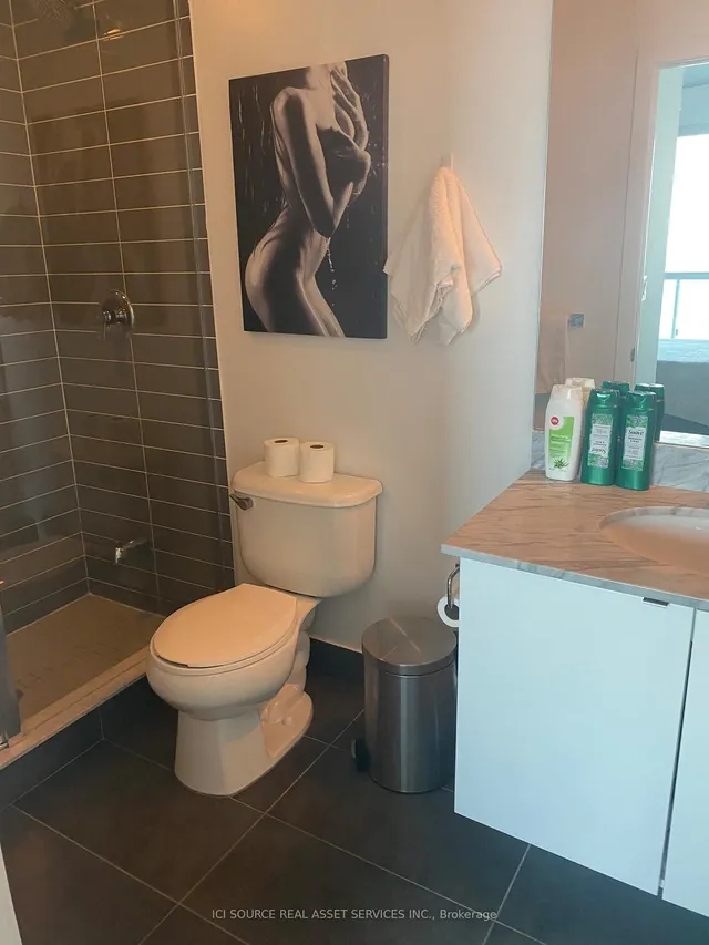 Additional image 15 of 150 East Liberty St Unit 2105