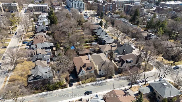 Additional image 11 of 809-811 Duplex Ave