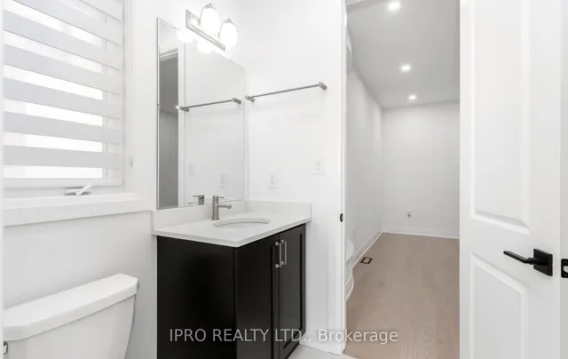 Additional image 30 of 1364 Aymond Cres