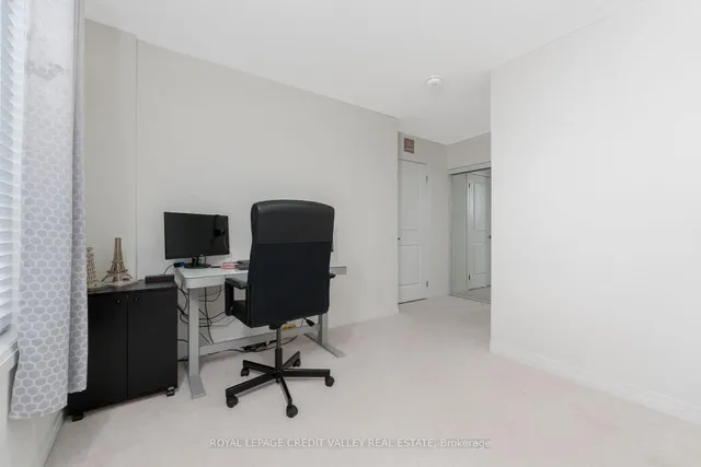 Additional image 28 of 96 Yale Dr