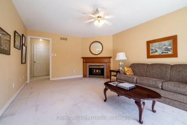 Additional image 19 of 950 Wintergreen Pl