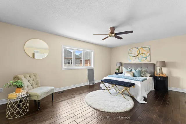 Additional image 21 of 14 Banks Dr