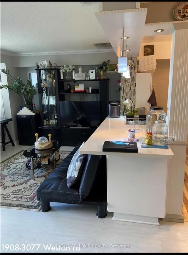 Additional image 9 of 3077 WESTON Rd Unit 1908