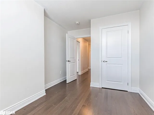 Additional image 42 of 6 Quinton Ridge Ridge