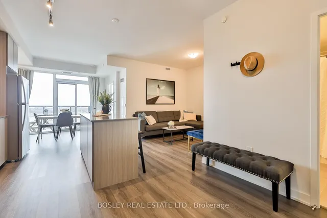 Additional image 6 of 859 The Queensway N/A Unit 612