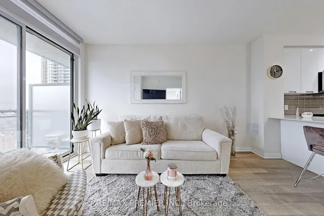 Additional image 4 of 5025 Four Springs Ave Unit 2210