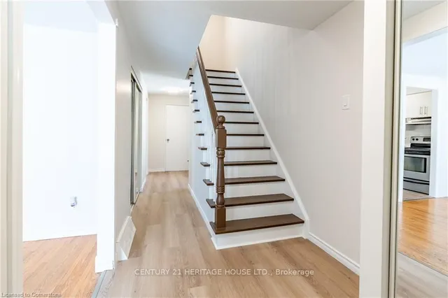 Additional image 3 of 48 Pepperwood Cres