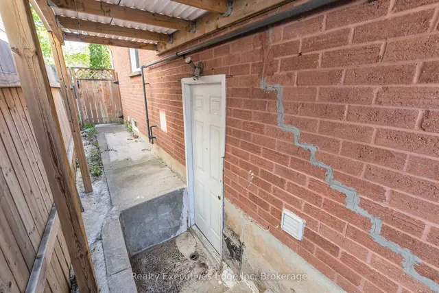 Additional image 25 of 111 Ecclestone Dr