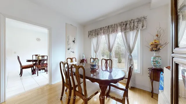 Additional image 4 of 93 MOREAU Tr