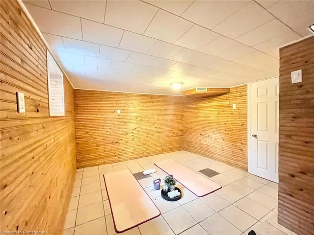 Additional image 20 of 305 Patricia Ave