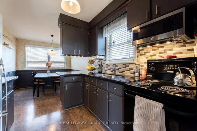 Additional image 12 of 11 Coppermill Dr