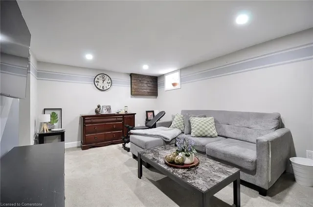 Additional image 23 of 186 Wentworth Ave