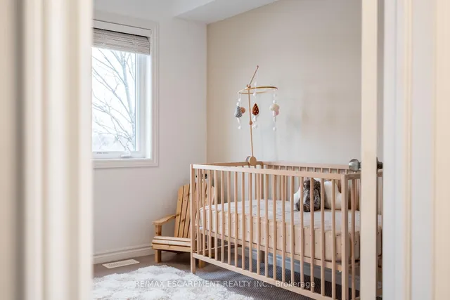 Additional image 37 of 219 Dundas St Unit 45