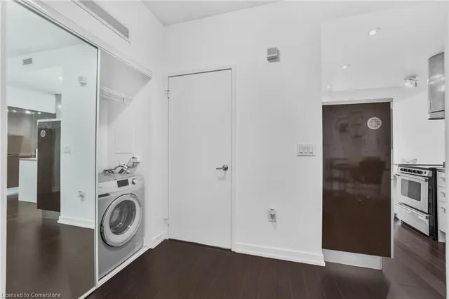 Additional image 21 of 38 Dan Leckie Way Unit 1909
