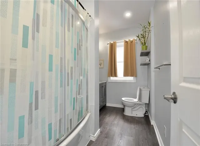 Additional image 17 of 186 Wentworth Ave